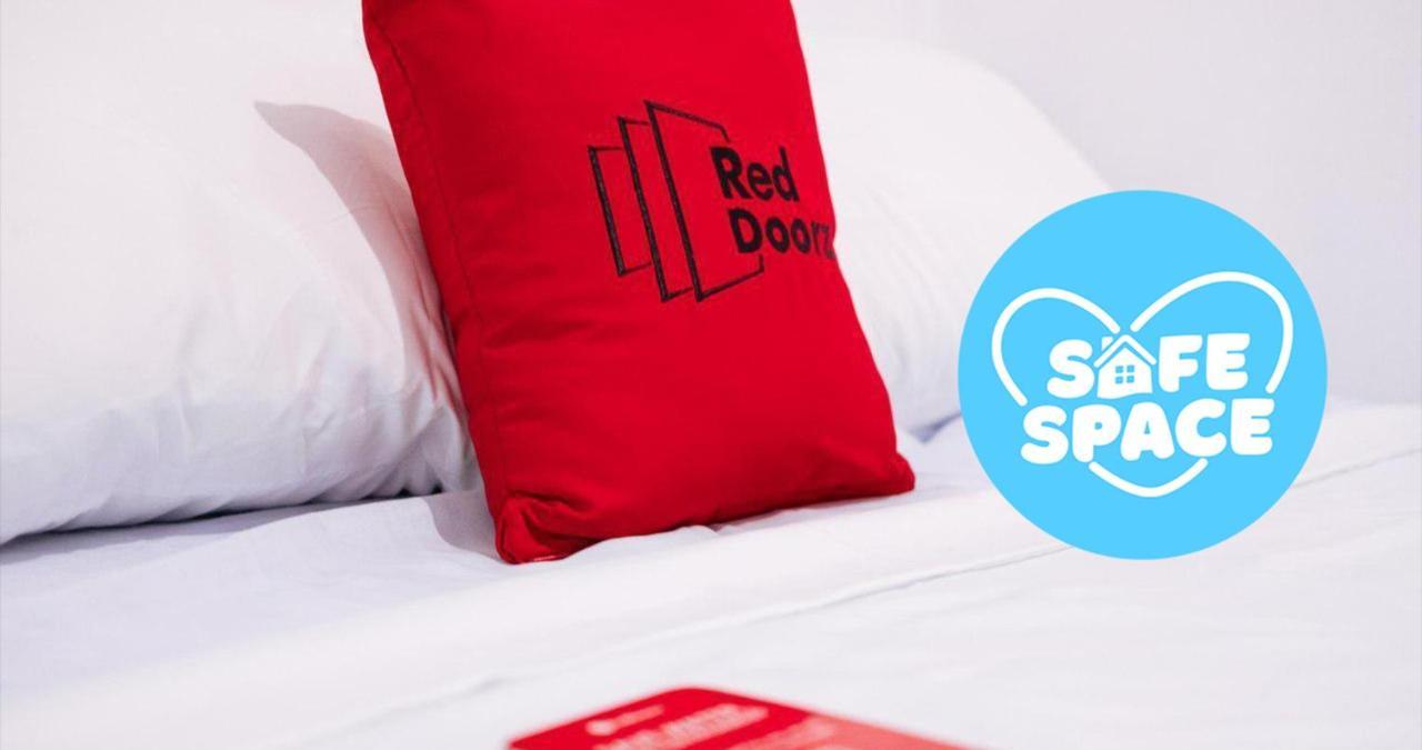 Reddoorz Plus Near Naia Expressway Pasay Dış mekan fotoğraf